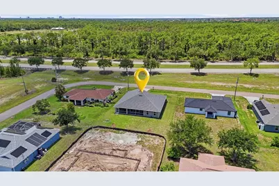 1927 NE 33rd Street, Cape Coral, FL 33909 - Photo 2