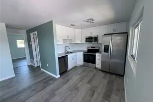 1258 Barbara Dr, Venice, FL 34285 - Photo 4