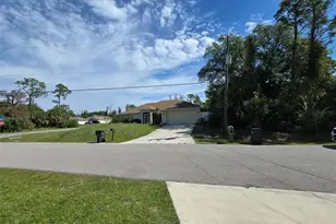 1982 Winslow Ln, North Port, FL 34286 - Photo 2