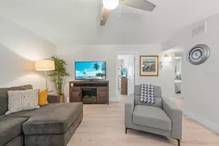 624 Flamingo Dr, Venice, FL 34285 - Photo 12