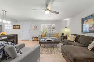 624 Flamingo Dr, Venice, FL 34285 - Photo 8