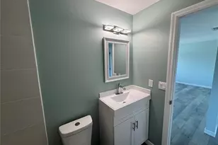 1258 Barbara Dr, Venice, FL 34285 - Photo 6
