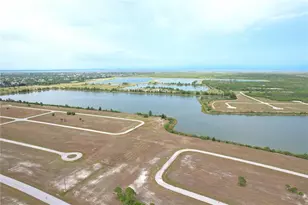 25 Thrush Dr, Placida, FL 33946 - Photo 1