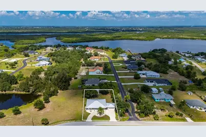 569 Rio Vista Avenue, Punta Gorda, FL 33982 - Photo 68