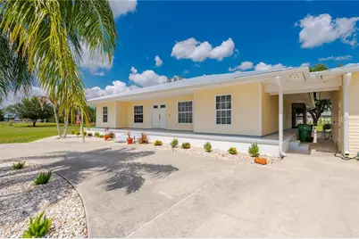 569 Rio Vista Avenue, Punta Gorda, FL 33982 - Photo 8