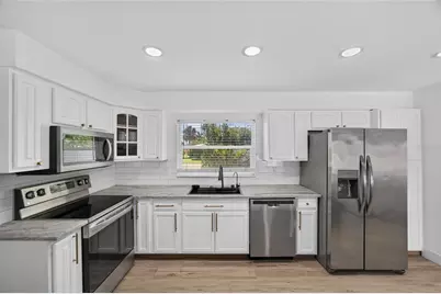 3114 SE 18th Avenue, Cape Coral, FL 33904 - Photo 18