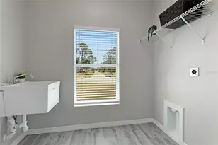 4450 Wall Ln, North Port, FL 34287 - Photo 16