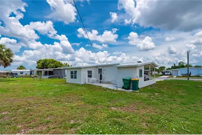 22201 Beverly Avenue, Port Charlotte, FL 33952 - Photo 32