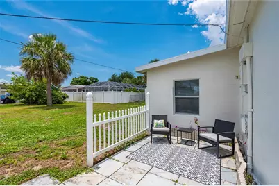 22201 Beverly Avenue, Port Charlotte, FL 33952 - Photo 38