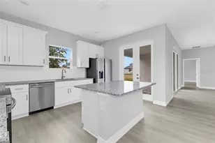 17022 Espana Cir, Punta Gorda, FL 33955 - Photo 16