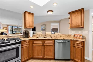 9050 Midnight Pass Rd, Sarasota, FL 34242 - Photo 6