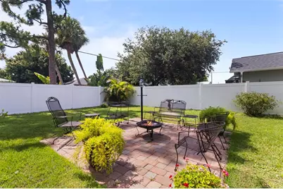 1329 Kenmore Street, Port Charlotte, FL 33952 - Photo 30