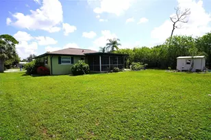 515 Meridan Ave NW, Port Charlotte, FL 33952 - Photo 6
