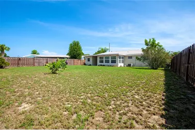 22295 Montrose Avenue, Port Charlotte, FL 33952 - Photo 22