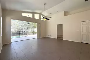 4304 Marcott Cir, Sarasota, FL 34233 - Photo 10