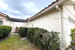 4304 Marcott Cir, Sarasota, FL 34233 - Photo 4
