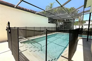 4304 Marcott Cir, Sarasota, FL 34233 - Photo 50