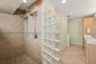 12001 SW Kingsway Cir, Lake Suzy, FL 34269 - Photo 16