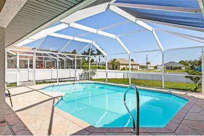 2250 Rio De Janeiro Avenue, Punta Gorda, FL 33983 - Photo 2
