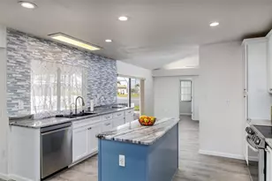 2250 Rio De Janeiro Ave, Punta Gorda, FL 33983 - Photo 8