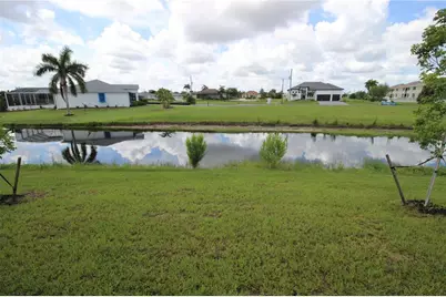 17030 Espana Circle, Punta Gorda, FL 33955 - Photo 6