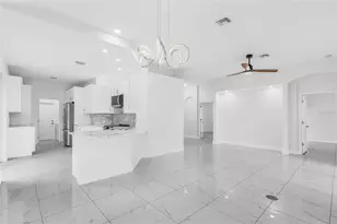 17762 Courtside Landings Cir, Punta Gorda, FL 33955 - Photo 12