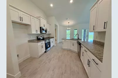15585 Aldama Circle, Port Charlotte, FL 33981 - Photo 6