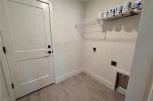 15585 Aldama Cir, Port Charlotte, FL 33981 - Photo 20
