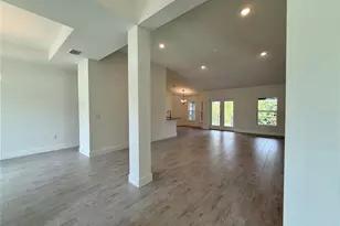 15585 Aldama Cir, Port Charlotte, FL 33981 - Photo 4