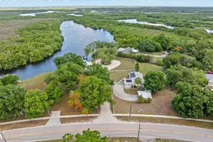 8126 Riverside Dr, Punta Gorda, FL 33982 - Photo 28