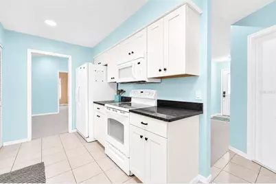 285 Mark Twain Lane, Rotonda West, FL 33947 - Photo 8