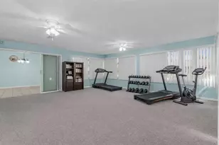 285 Mark Twain Ln, Rotonda West, FL 33947 - Photo 14
