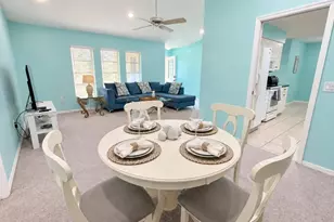 285 Mark Twain Ln, Rotonda West, FL 33947 - Photo 2