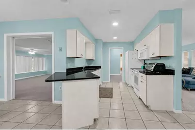 285 Mark Twain Lane, Rotonda West, FL 33947 - Photo 10
