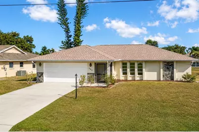 285 Mark Twain Lane, Rotonda West, FL 33947 - Photo 1