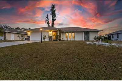285 Mark Twain Lane, Rotonda West, FL 33947 - Photo 1