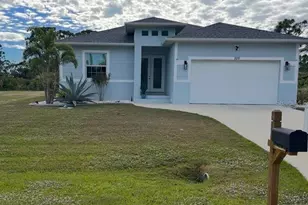 109 Flower Rd, Rotonda West, FL 33947 - Photo 1