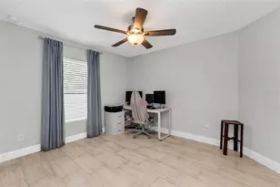 203 Cayuga St, Port Charlotte, FL 33954 - Photo 4