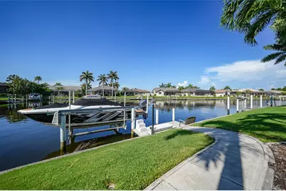 523 Saint Girons Court, Punta Gorda, FL 33950 - Photo 4