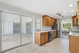 700 Dolphin Pkwy, Punta Gorda, FL 33950 - Photo 12