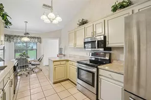 8328 Pavilion Dr, Hudson, FL 34667 - Photo 4