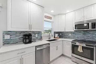 21531 Gladis Ave, Port Charlotte, FL 33952 - Photo 18