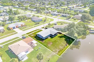 21531 Gladis Ave, Port Charlotte, FL 33952 - Photo 10