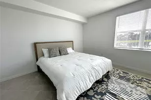 17620 Boracay Ct, Venice, FL 34293 - Photo 8