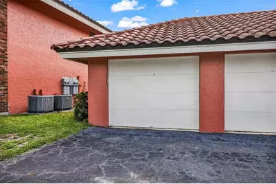 3013 Clark Road #6, Sarasota, FL 34231 - Photo 4