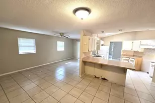 279 Kindred Blvd, Port Charlotte, FL 33954 - Photo 6