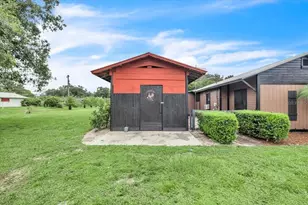 915 E Charles St, Arcadia, FL 34266 - Photo 6
