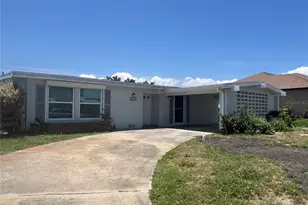 167 Easton Dr NW, Port Charlotte, FL 33952 - Photo 2