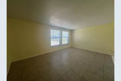 167 Easton Drive NW, Port Charlotte, FL 33952 - Photo 4