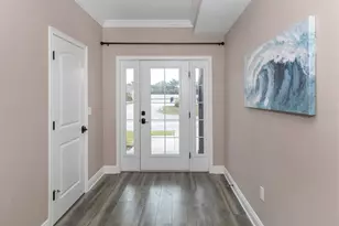 21004 Isola Bella Cir, Venice, FL 34292 - Photo 4